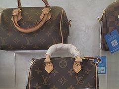 -六六奢品·vintage中古·回收二手奢侈品包包手表首饰(环球港店)