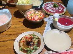-东巴婆婆云南鱼豆花火锅(大东门店)