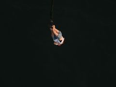 -星海蹦极娱乐