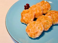 潮州手打虾饼-香港龙凤楼(巨鹿路洋房店)
