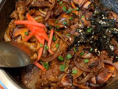 肥牛石锅拌饭-西塔拾玖泥炉烤肉·活鳗(芝麻街店)