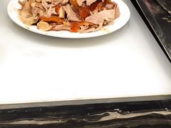 -东方红海鲜百汇(国际大厦店)