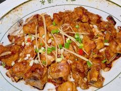 -朱记乳鸽王·非遗石岐乳鸽·全鸽宴(大兴旗舰店)
