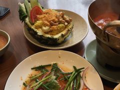 菠萝海鲜炒饭-mango tree芒果树泰国餐厅(青岛万象城店)