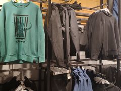 -adidas(滔搏朝阳大悦城店)