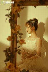 点击看大图 -专注孕妇照亲子照·纪田摄影