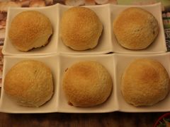 酥皮叉烧包-添好运点心专门店(深水埗店)