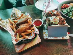 -Famous肥猫墨西哥音乐餐吧(五棵松华熙LIVE店)