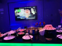 -唯爱KTV聚会餐厅(仙林东城汇店)