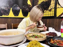 -民间瓦缸煨汤館(嵩山路店)