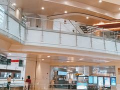 -冰纷万象滑冰场(深圳万象城店)