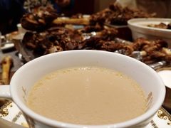 自制奶茶-蒙古人烤羊大师(工农大路创始店)