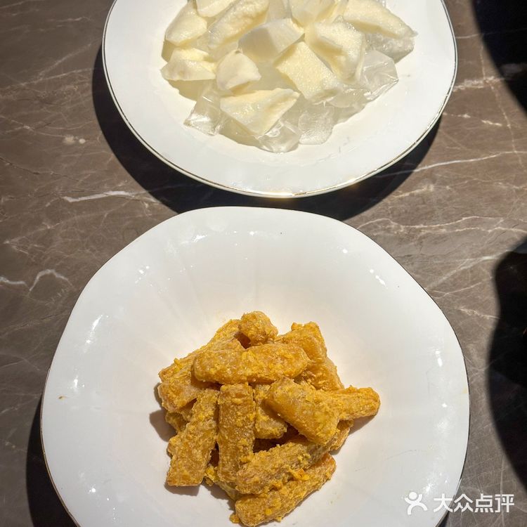 深圳的!梅干菜扣肉饭!好吃死了……