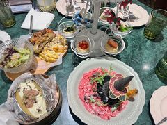 -秘密旅行Bonjour(黑金冠 江南西店)