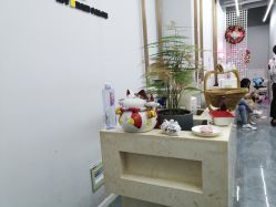 -茶发Salon·烫发染发理发