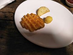 -HIGH FIVE哈福手工汉堡(桂林路店)