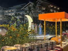 -亚龙湾希尔顿自助餐厅·海鲜·烧烤·沙滩BBQ·现场乐队
