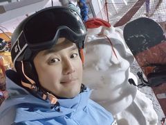 -中旅松花湖滑雪场