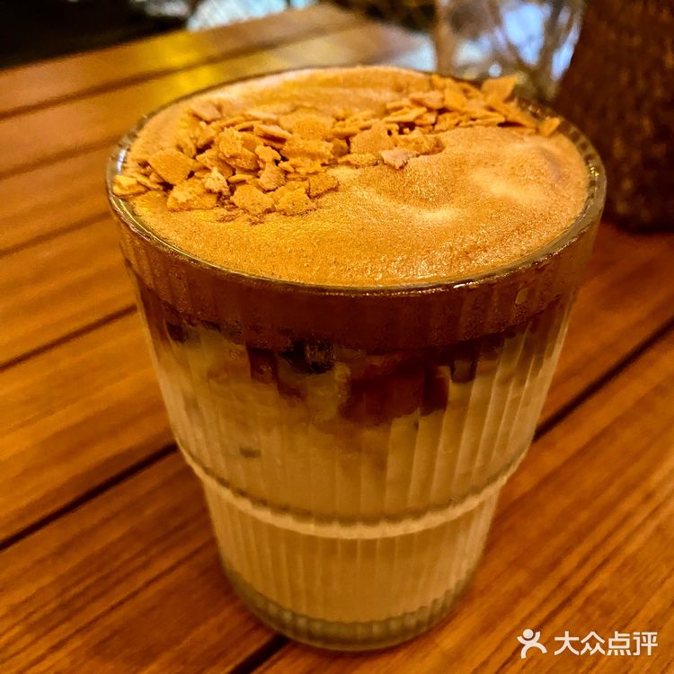 好扎实的鹅肝热狗王🤣