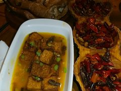 -隔壁老王·家常云南菜(花巷店)