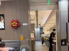 -海底捞火锅(咸阳丽彩万达店)