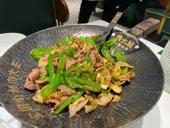 -费大厨辣椒炒肉(高铁吾悦广场店)