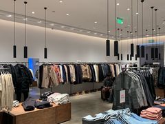 -URBAN REVIVO(西安Momopark店)