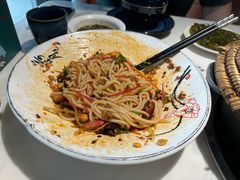 云南小锅米线-牧雲子·臻选云南菜 .商务宴请(泰然大厦店)