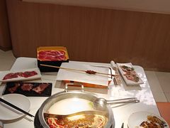 -享遇.锅姥姥牛排海鲜自助(小寨店)