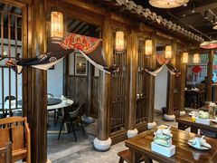 -聚汇三少·龙虾·中餐厅(莫邪路新天地店)