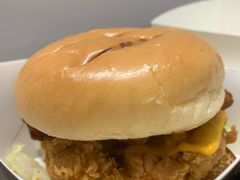 脏脏芝士鳕鱼鸡腿堡-肯德基(应人石店)