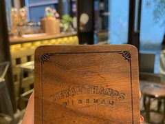 -Metal hands·铁手咖啡