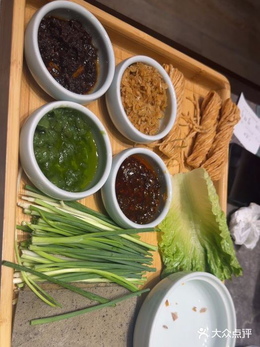 闫府私房菜·百年鲁菜(恒隆店)图片