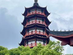 -绳金塔