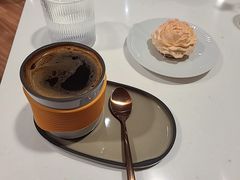 -潮一不贰·法式甜品·生日蛋糕·西式简餐(外滩店)