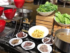 鸭血粉丝-南通绿洲国际假日酒店全日餐厅