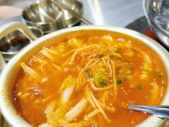 泡菜肥牛汤-本炙炭烤·蒲烧活鳗料理店(金沙洲店)