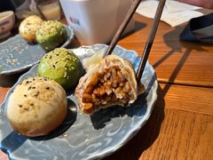 -鑫震源·苏式大虾生煎(山塘街店)