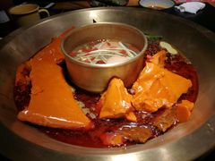 -王婆乔鲜鱼自助火锅(蜀汉路店)