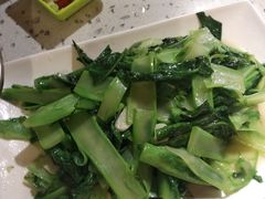 -兔行天下-鸿鹤鲜锅兔(中海国际店)