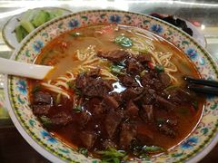 -金杨拉面王小吃面馆·牛三宝面·红烧牛肉粉
