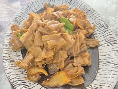 -天天向上素食餐厅(五台山店)