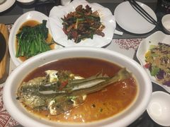 开味椒蒸黄鱼-画臻楼.家宴.融合菜(锦业路店)