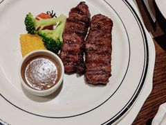 -食间牛排(重庆路万达店)