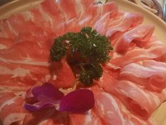 高钙鲜羊肉-尚尚仙·酸汤猪手·猪肚鸡火锅(华联万柳购物中心店)