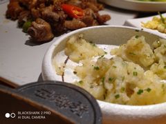 老奶洋芋-云海肴·汽锅鸡·云南菜(天山百盛优客店)