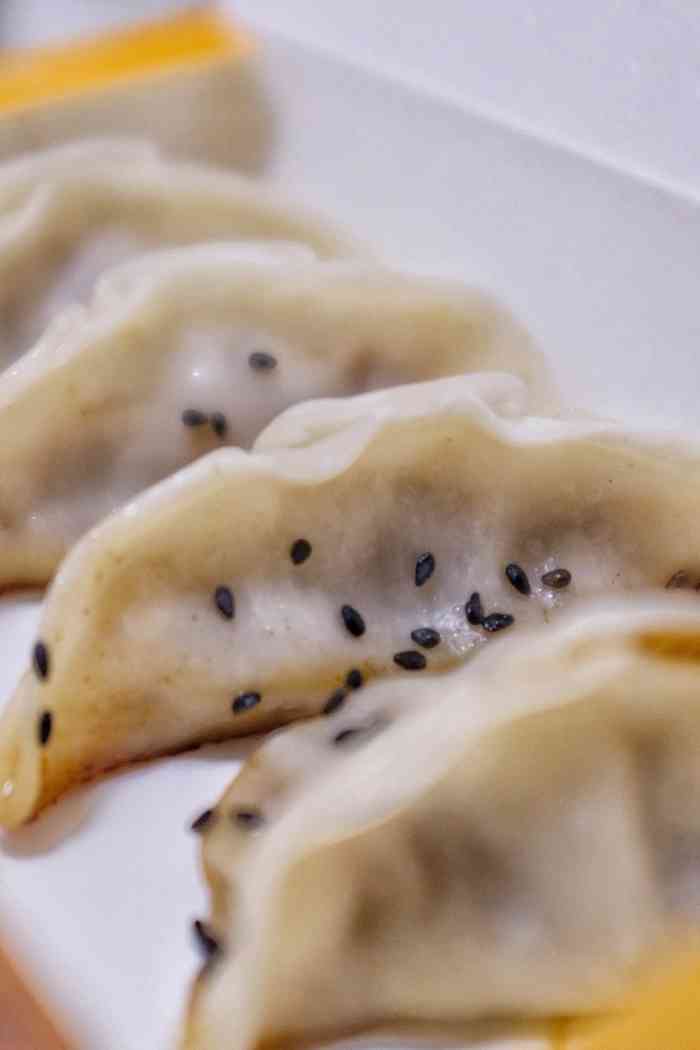 打分 叫的外卖,锅贴味道还算可以,酸辣汤料是足,味道有点寡淡.