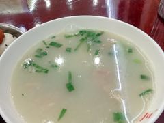 本帮肚肺汤-三两春(浦三路店)