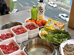 -张哞哞·鲜切牛肉自助火锅(高德置地店)