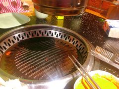 -釜御山海鲜烤肉火锅自助(新城市中心店)